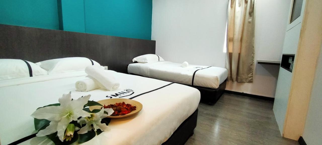 Smile Hotel Petaling Jaya Ss2 Exterior foto